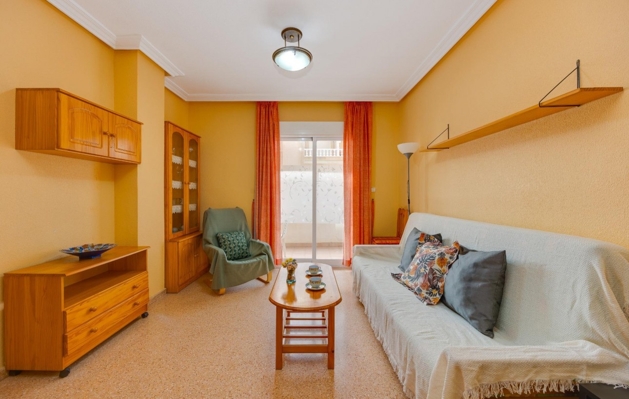 Venta - Apartamento - Torrevieja - Playa del cura