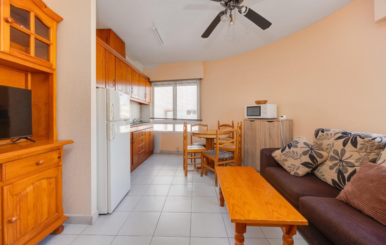 Resale - Lägenhet - Torrevieja - torrevieja
