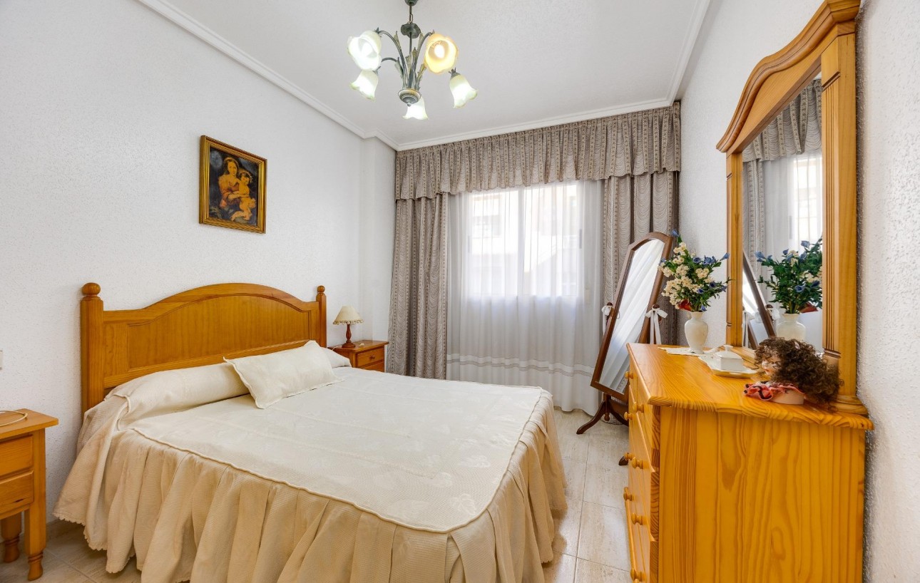 Sale - Apartment - Torrevieja - Playa del cura