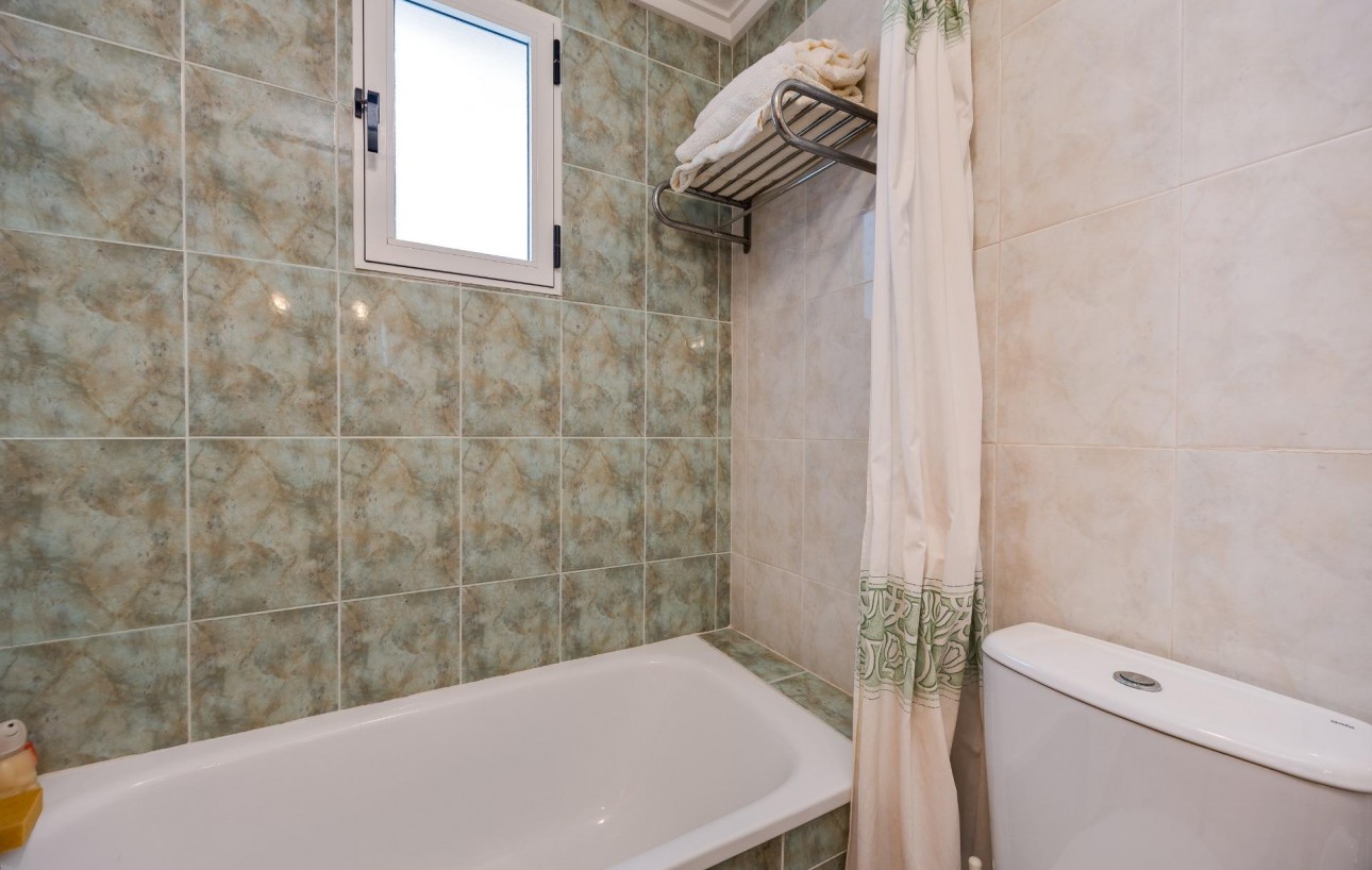 Sale - Apartment - Torrevieja - Playa del cura