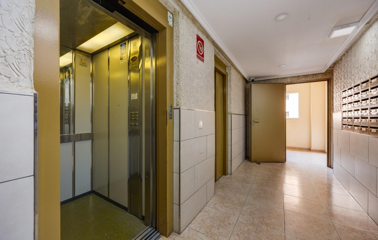 Sale - Apartment - Torrevieja - Playa del cura