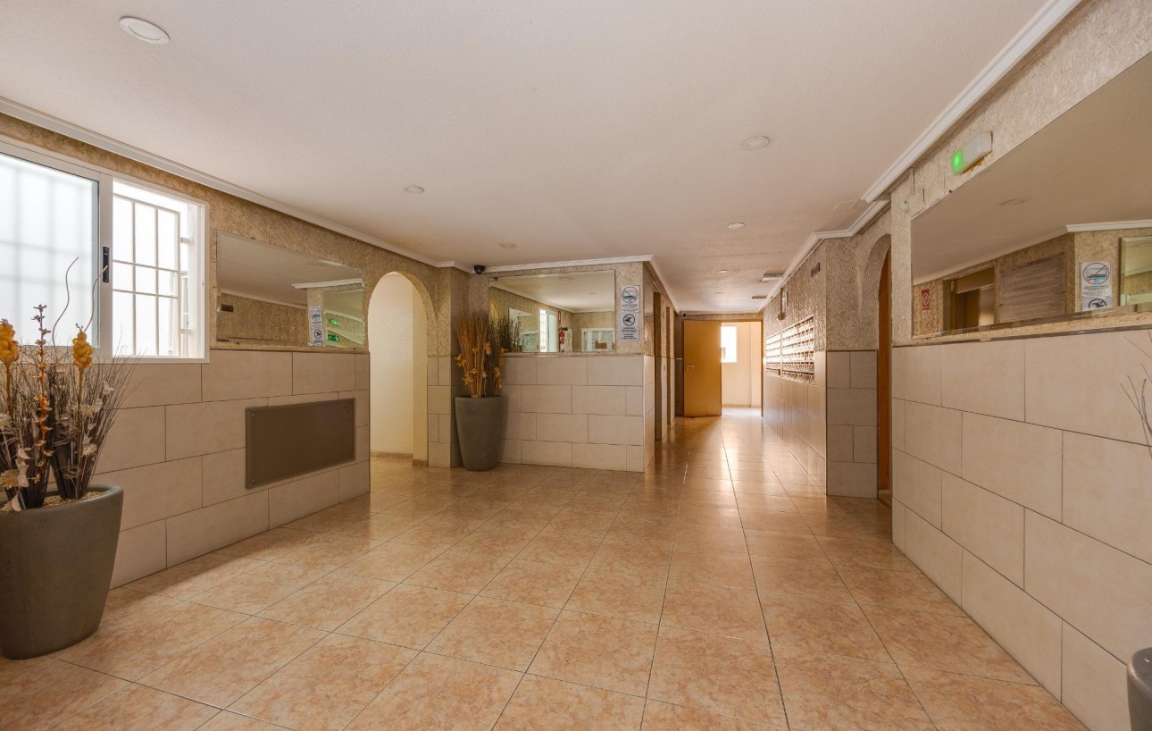 Sale - Apartment - Torrevieja - Playa del cura