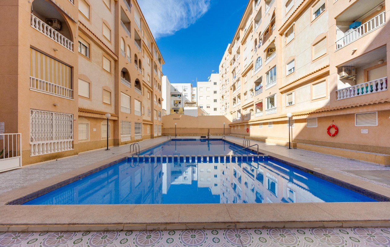 Sale - Apartment - Torrevieja - Playa del cura
