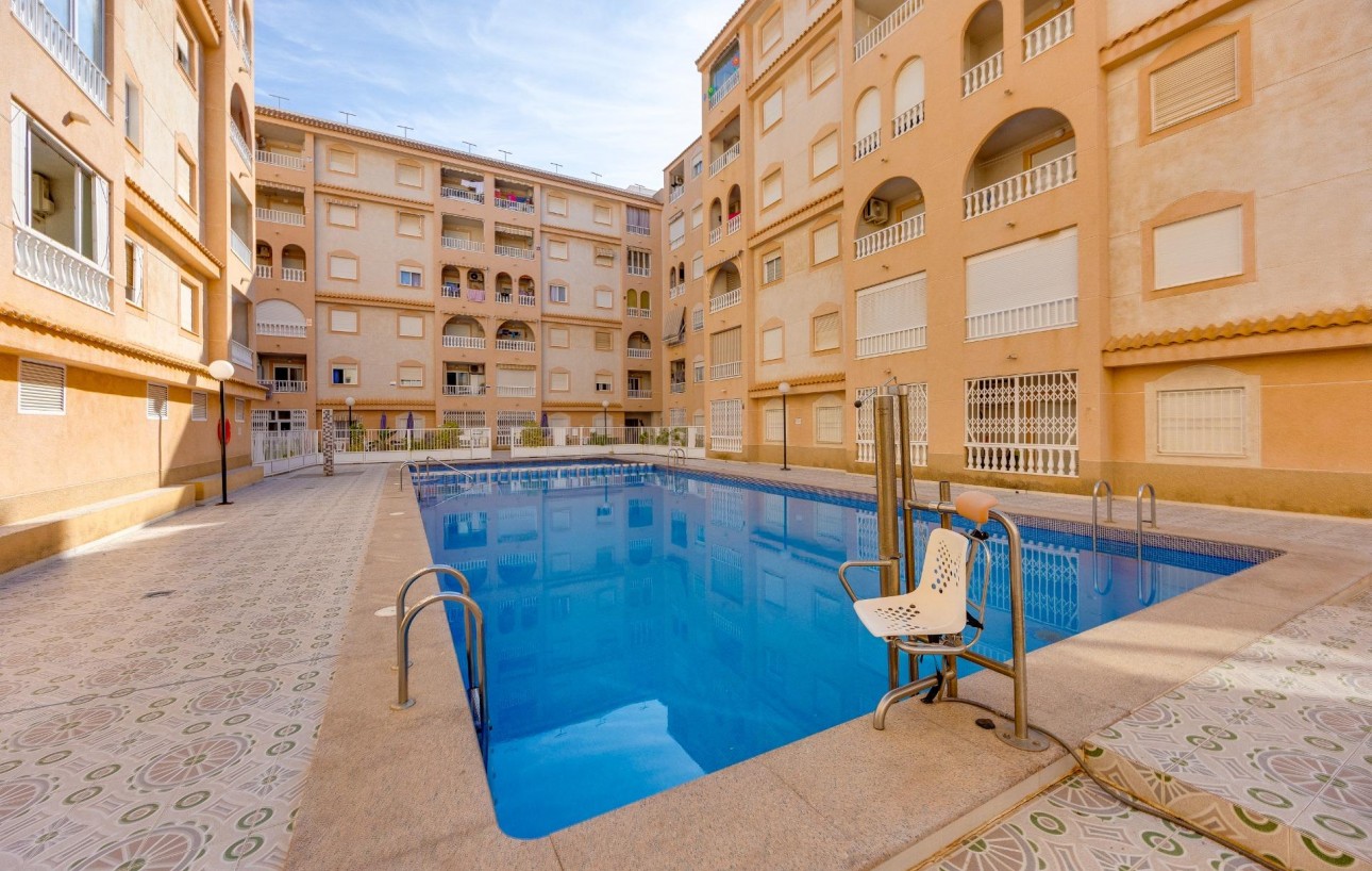 Sale - Apartment - Torrevieja - Playa del cura