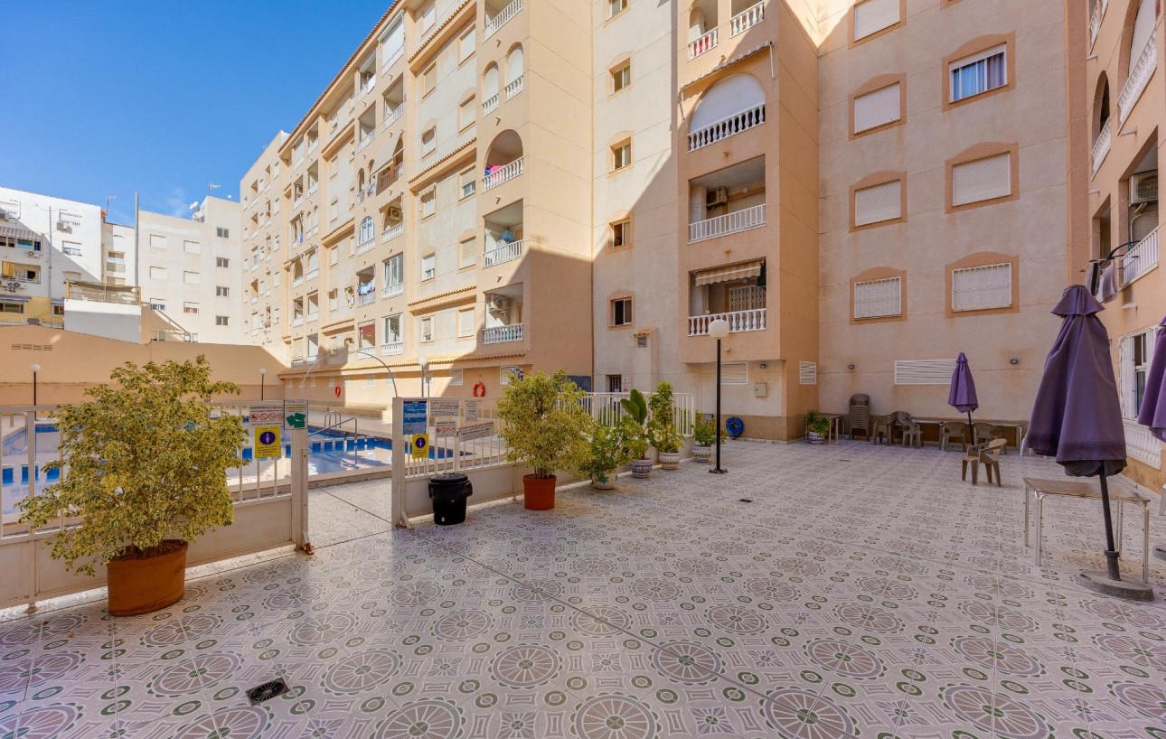 Sale - Apartment - Torrevieja - Playa del cura