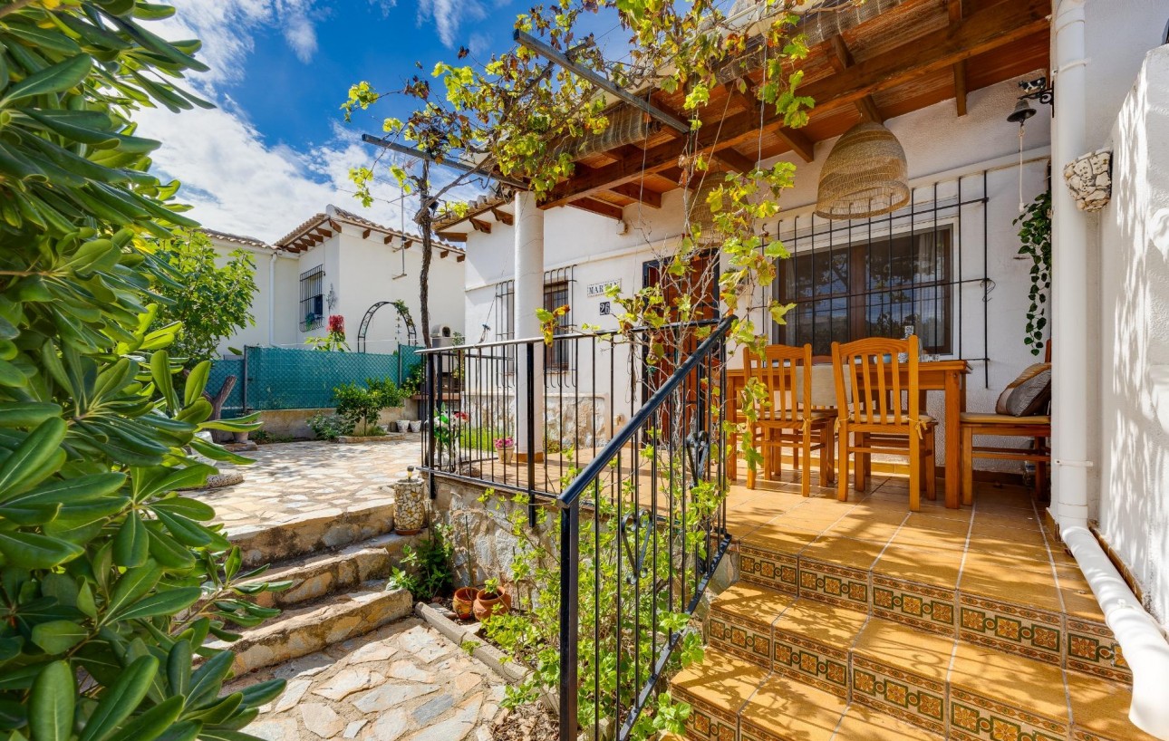 Sale - Bungalow - Torrevieja - Los balcones