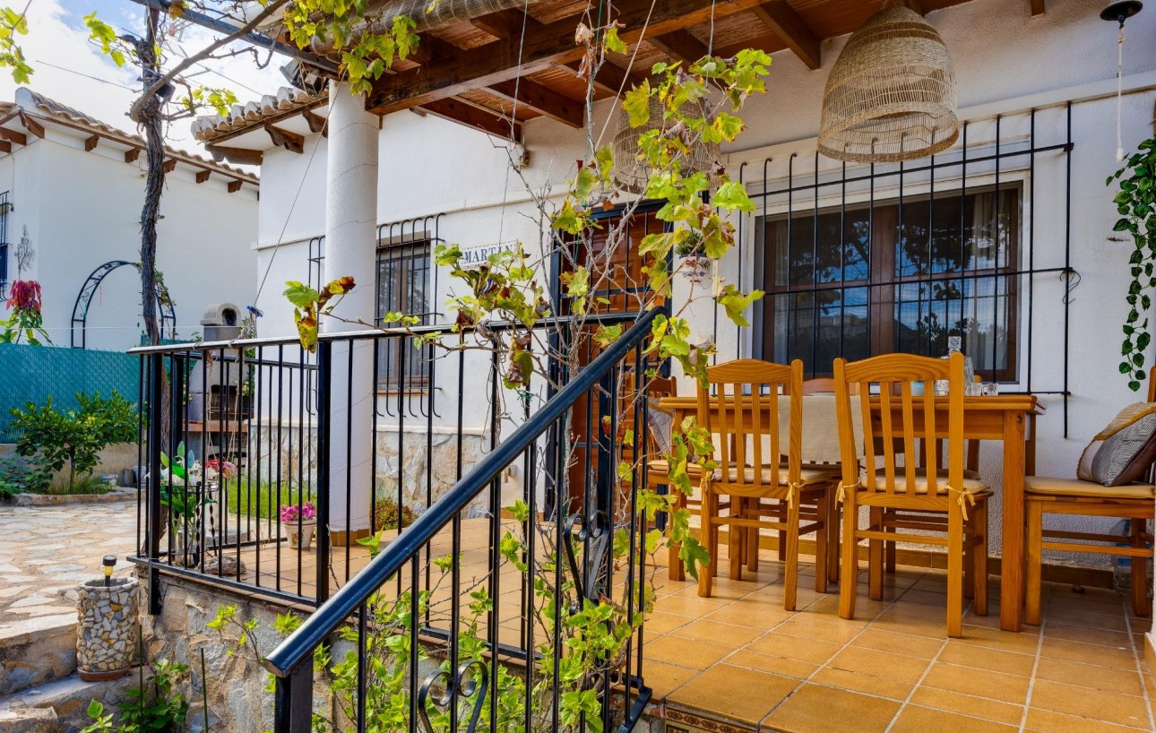 Sale - Bungalow - Torrevieja - Los balcones