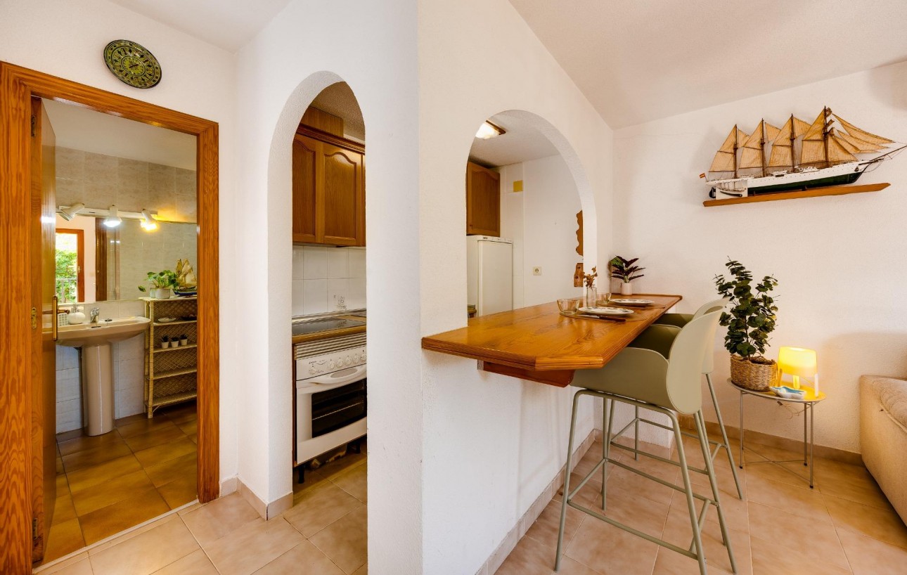 Sale - Bungalow - Torrevieja - Los balcones