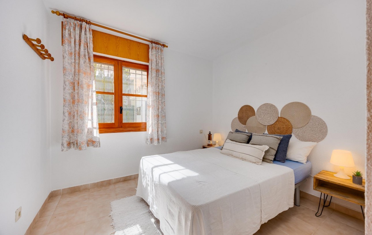 Sale - Bungalow - Torrevieja - Los balcones