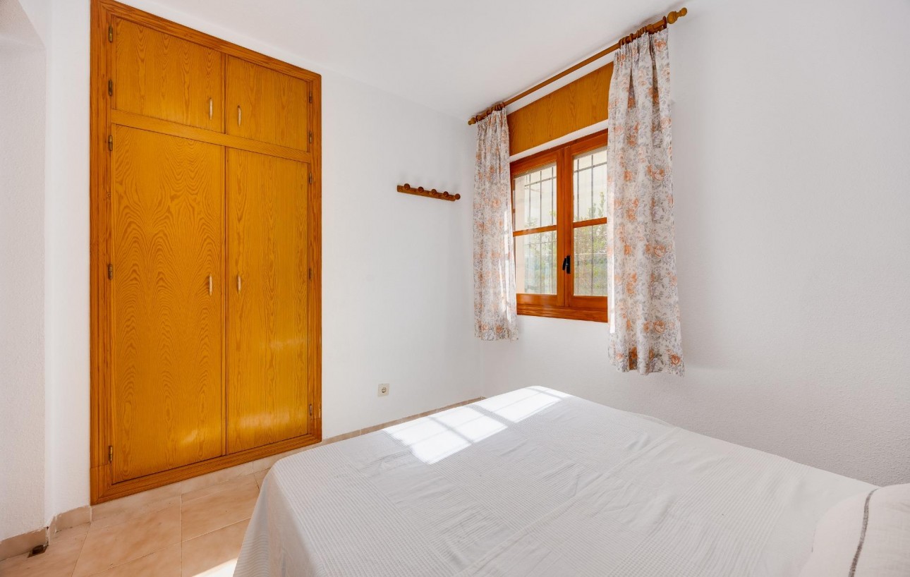 Sale - Bungalow - Torrevieja - Los balcones