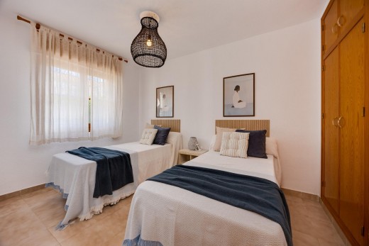 Sale - Bungalow - Torrevieja - Los balcones