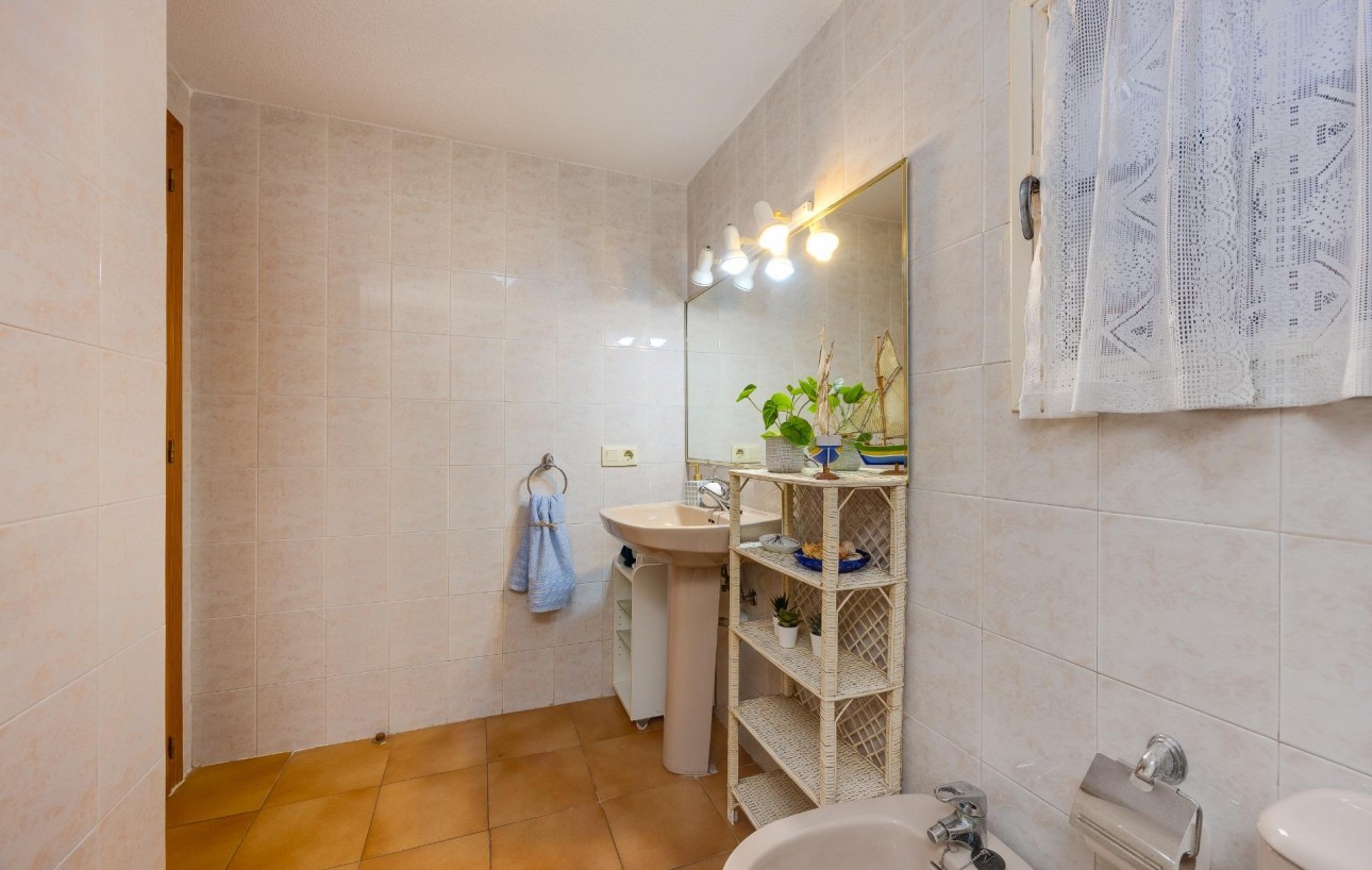 Sale - Bungalow - Torrevieja - Los balcones