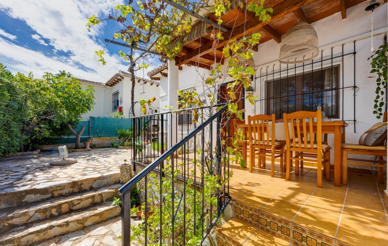 Sale - Bungalow - Torrevieja - Los balcones