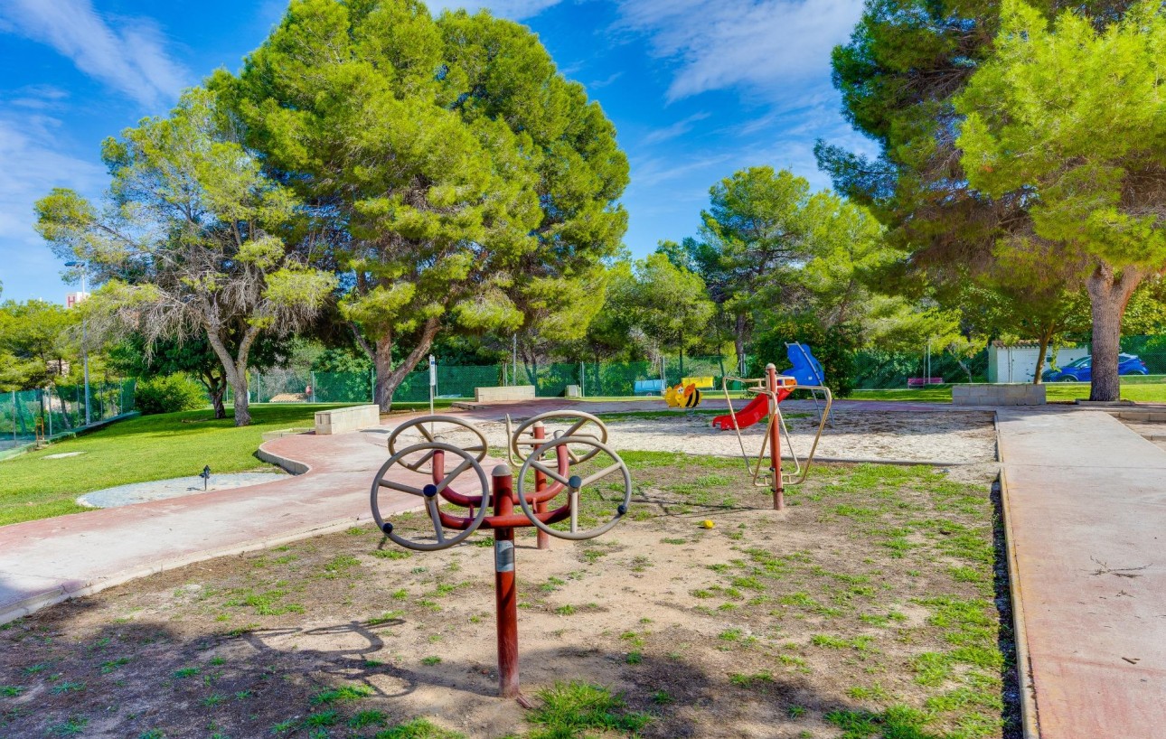 Sale - Bungalow - Torrevieja - Los balcones