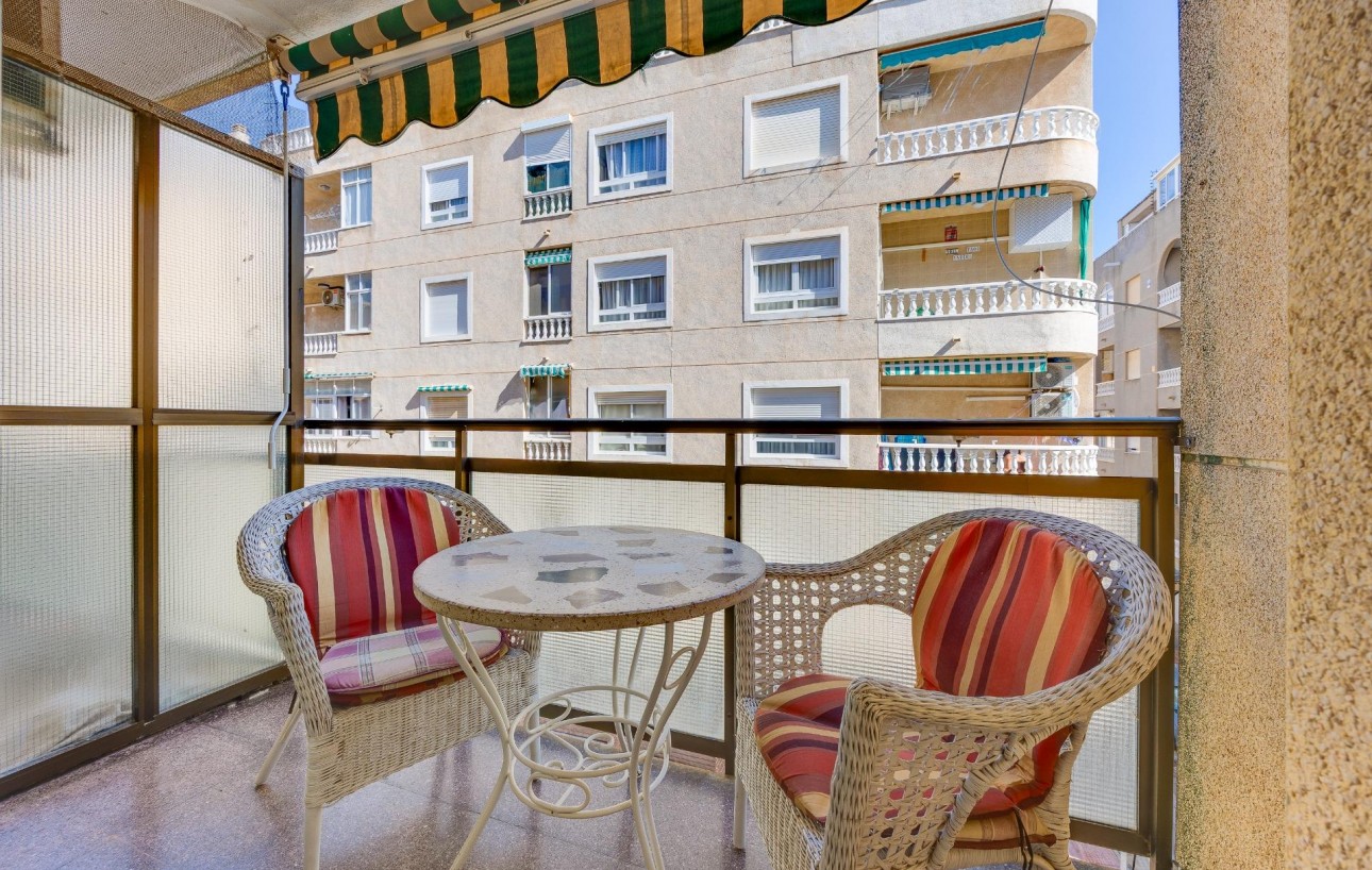 Venta - Apartamento - Torrevieja - Playa del cura