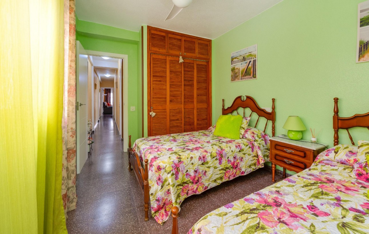 Venta - Apartamento - Torrevieja - Playa del cura