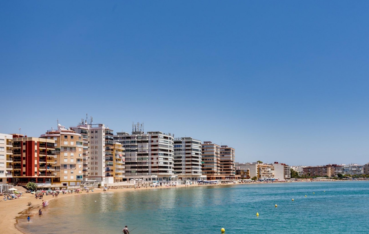 Venta - Apartamento - Torrevieja - Playa del cura