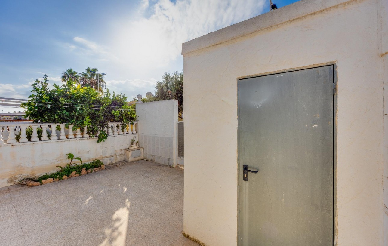 Revente - Chalet - Torrevieja - Torretas