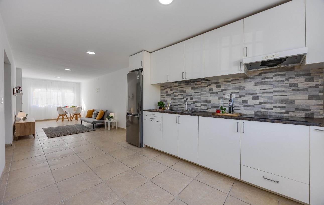 Revente - Chalet - Torrevieja - Torretas