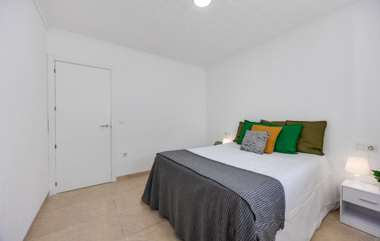Revente - Chalet - Torrevieja - Torretas