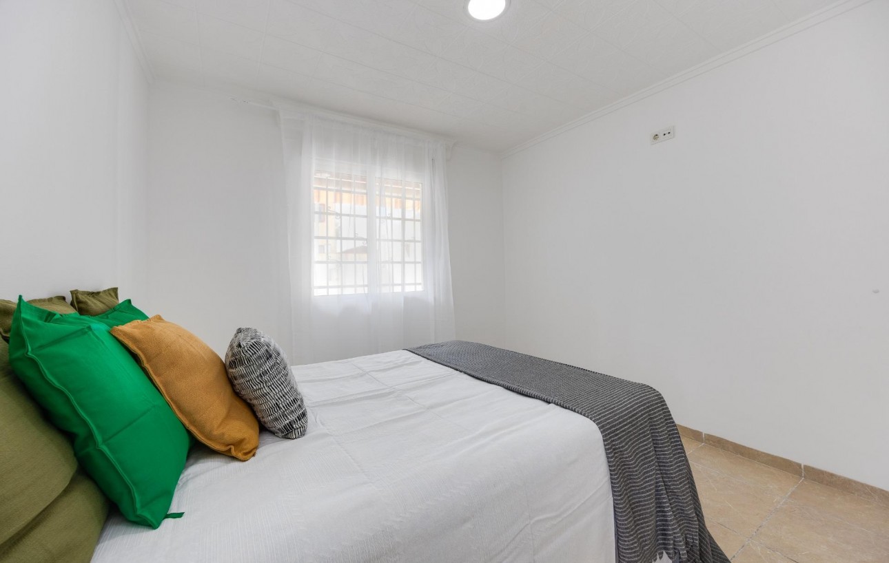 Revente - Chalet - Torrevieja - Torretas
