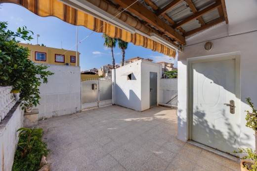 Revente - Chalet - Torrevieja - Torretas