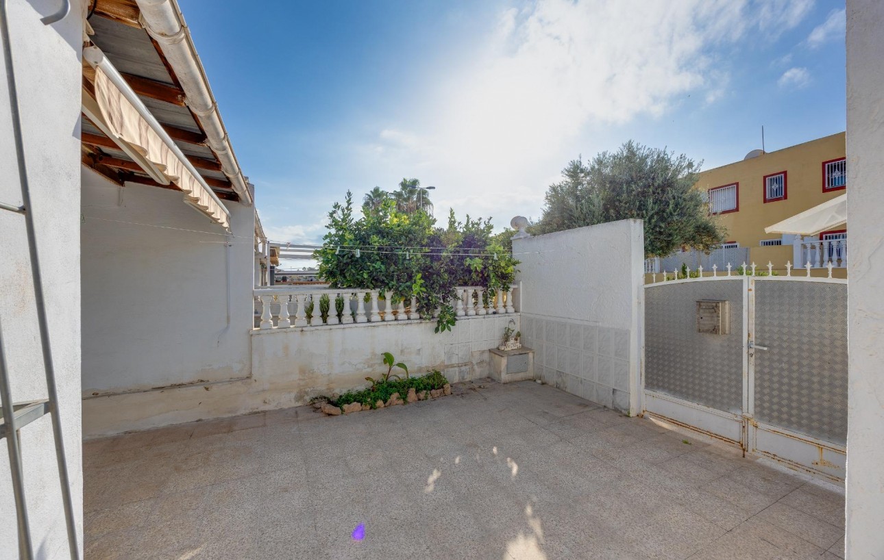 Revente - Chalet - Torrevieja - Torretas
