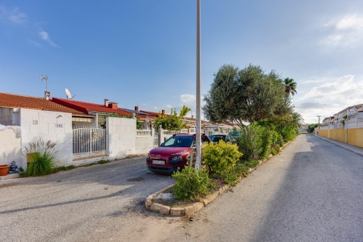Revente - Chalet - Torrevieja - Torretas