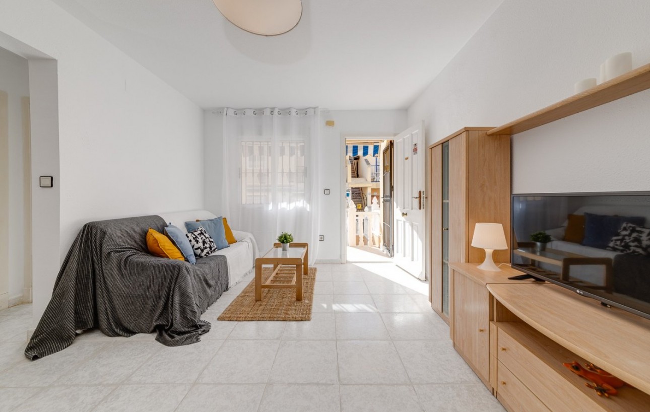 Sale - Bungalow Planta Baja - Torrevieja - El chaparral