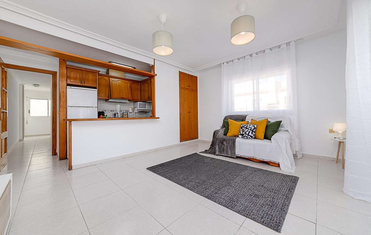Venta - Apartamento - Torrevieja - Playa del cura