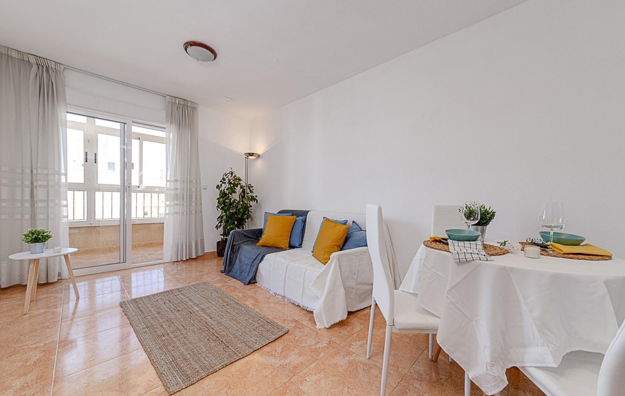 Sale - Apartment - Torrevieja - Playa del cura