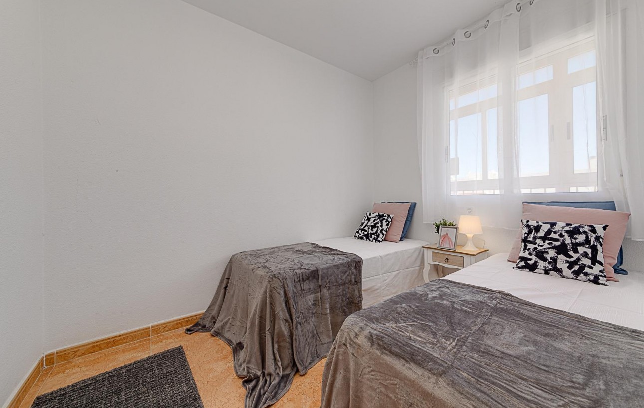 Sale - Apartment - Torrevieja - Playa del cura