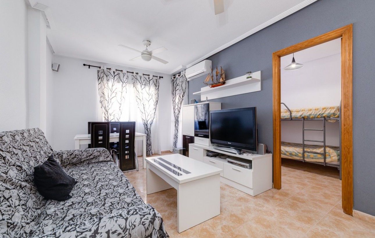 Sale - Apartment - Torrevieja - Parque las naciones