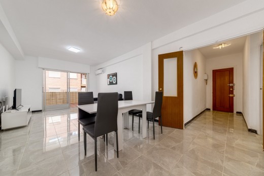 Sale - Apartment - Torrevieja - Playa de los locos