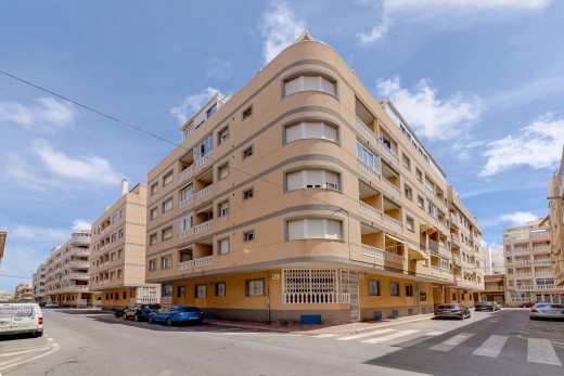 Resale - Lägenhet - Torrevieja - Acequion