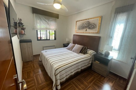 Revente - Bungalow Planta Baja - Torrevieja - Aguas nuevas 2