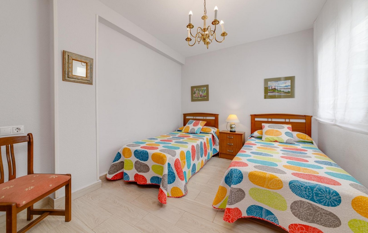 Venta - Apartamento - Torrevieja - Playa del cura