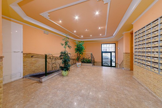 Resale - Wohnung - Torrevieja - Playa de los locos
