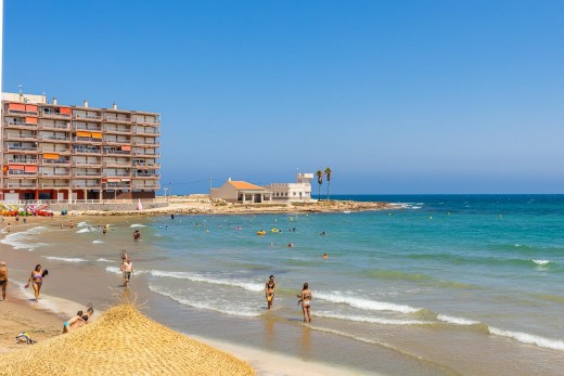 Resale - Wohnung - Torrevieja - Playa de los locos