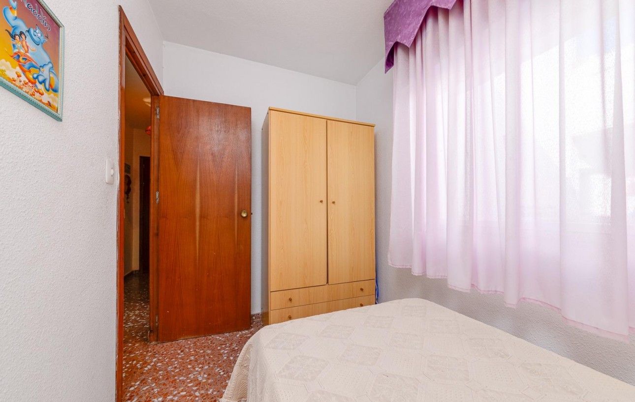 Resale - Lägenhet - Torrevieja - Acequion