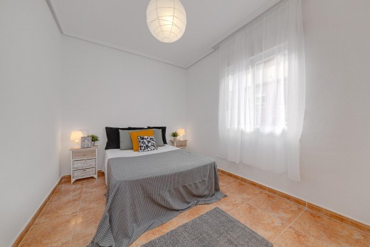 Sale - Apartment - Torrevieja - Parque las naciones