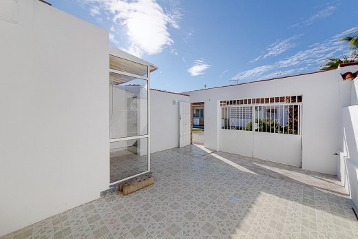 Venta - Chalet - Torrevieja - Torretas