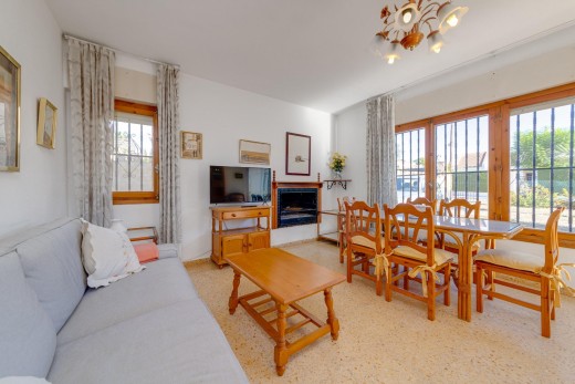 Sale - Chalet - San Miguel de Salinas - Ciudad de las comunicaciones