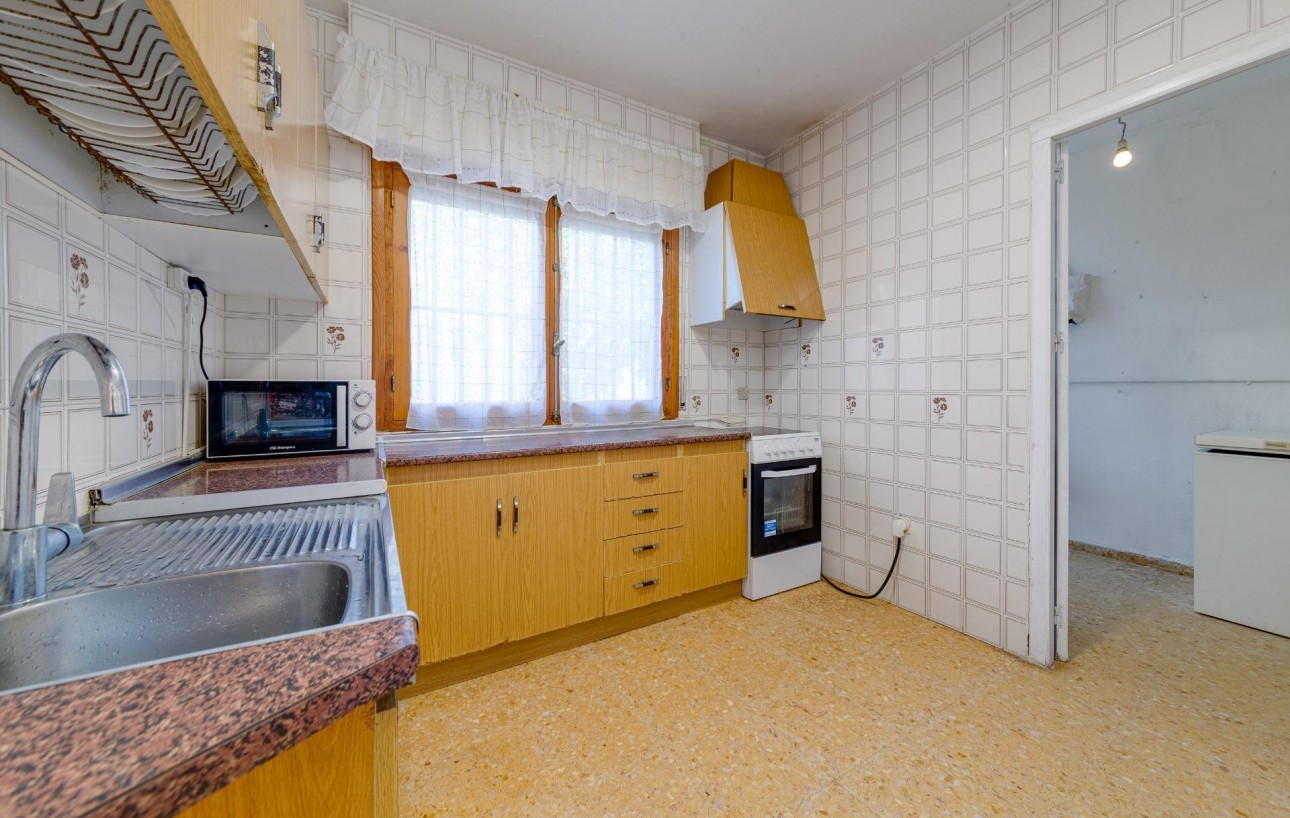 Sale - Chalet - San Miguel de Salinas - Ciudad de las comunicaciones