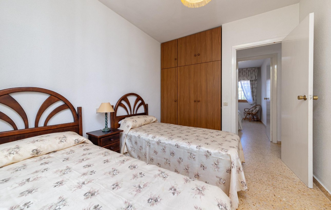 Sale - Chalet - San Miguel de Salinas - Ciudad de las comunicaciones