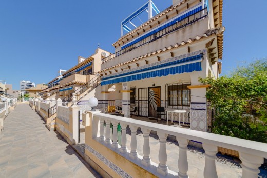 Resale - Bungalow Planta Baja - Torrevieja - La Mata
