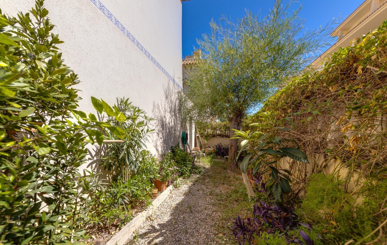 Resale - Bungalow Planta Baja - Torrevieja - La Mata