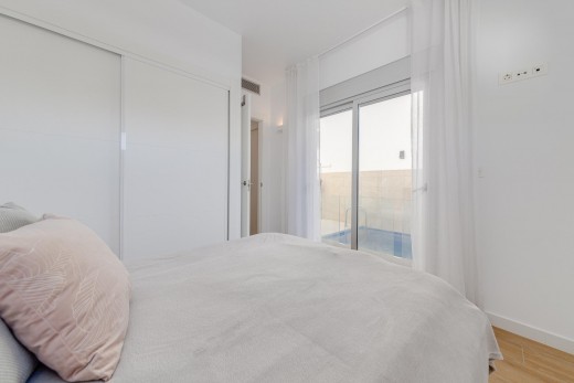 Resale - Chalet - Torrevieja - Rosaleda-los frutales