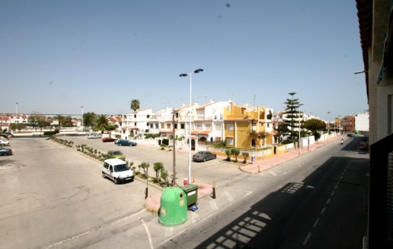Venta - Apartamento - Torrevieja - Playa de los locos