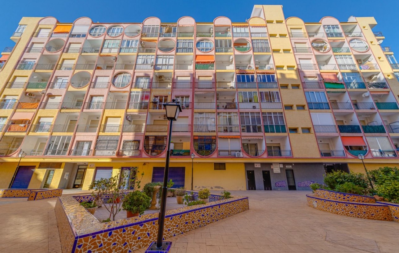 Sale - Apartment - Torrevieja - Playa de los locos